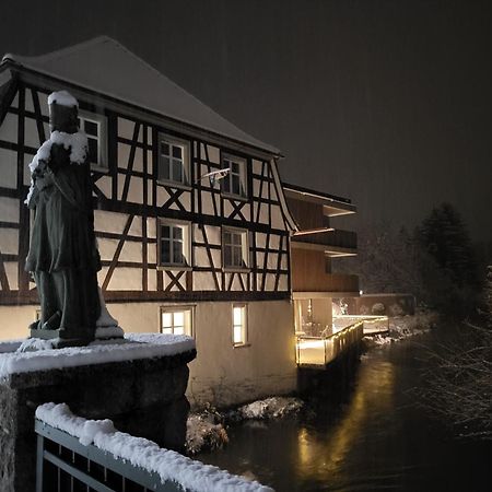 Sternen Bohlingen Aparthotel Buitenkant foto