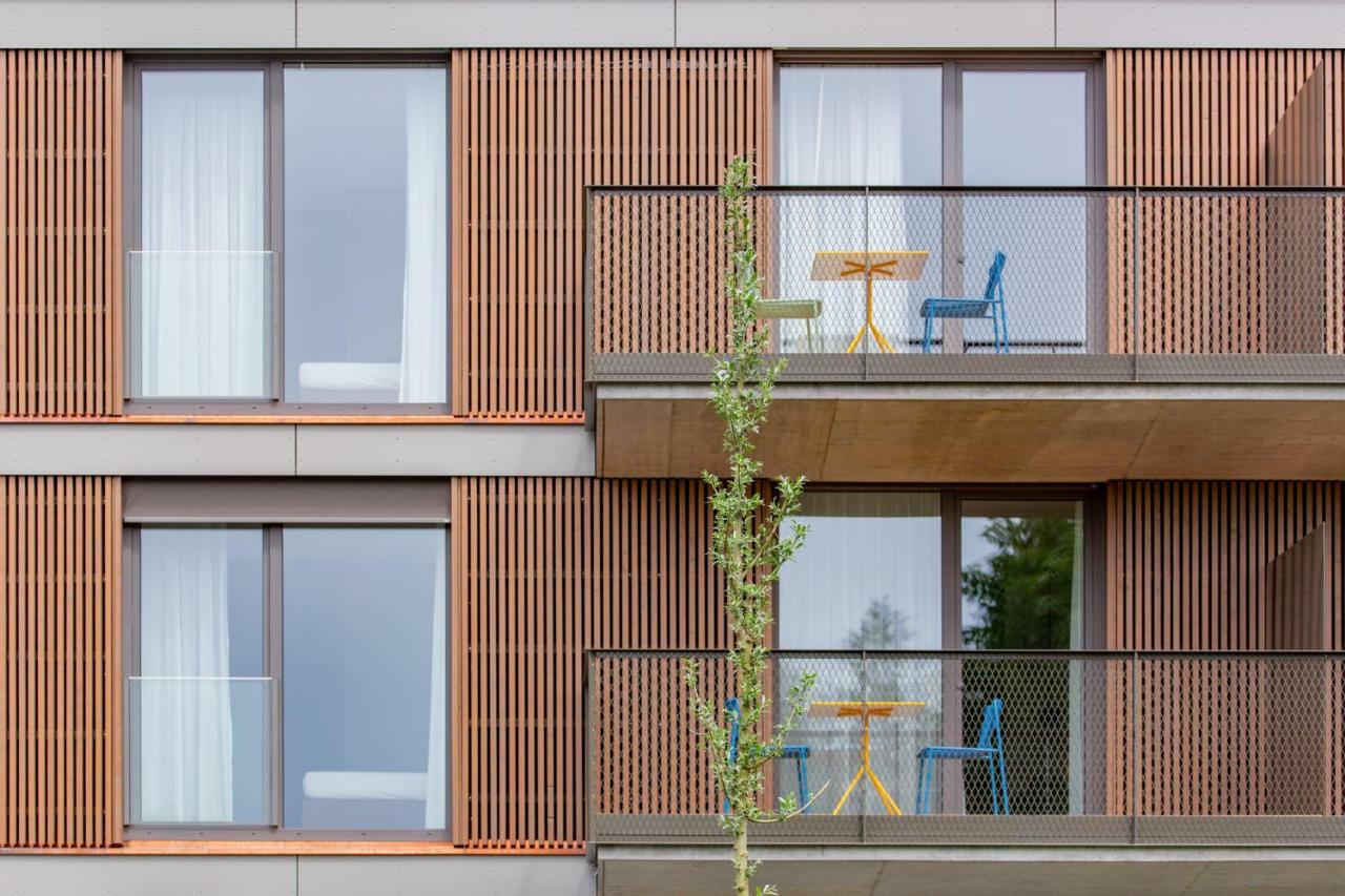Sternen Bohlingen Aparthotel Buitenkant foto