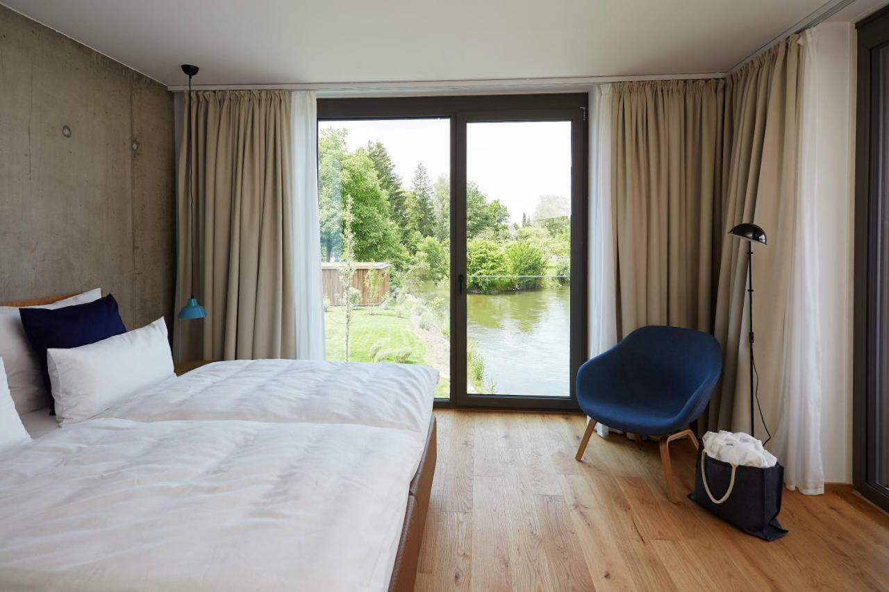 Sternen Bohlingen Aparthotel Buitenkant foto